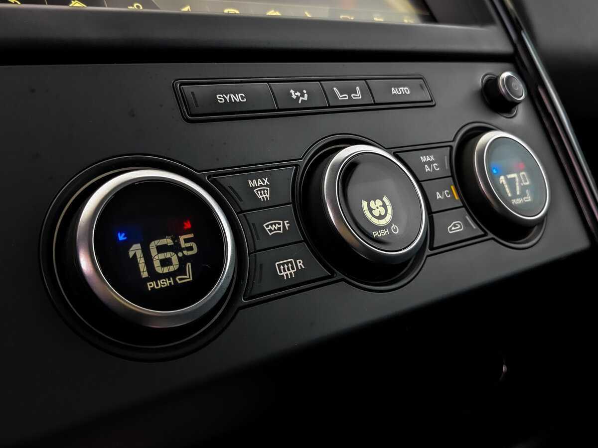 Land Rover Discovery, 2019 Фото №28