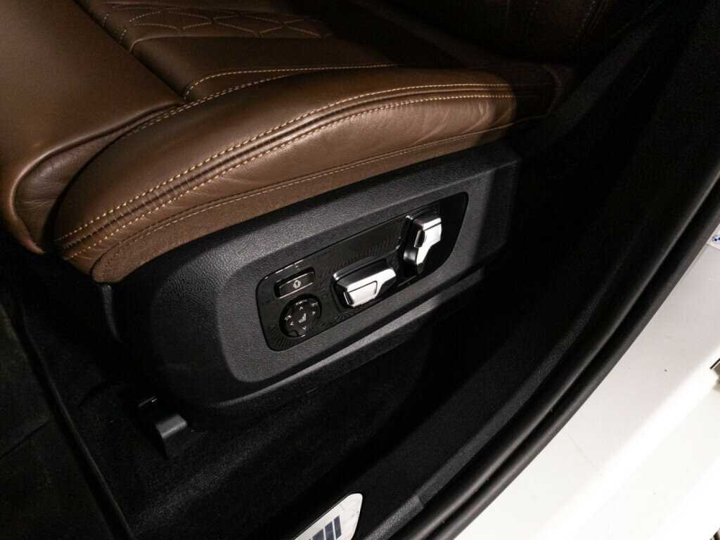 BMW X6 30d, 2021 Фото №17