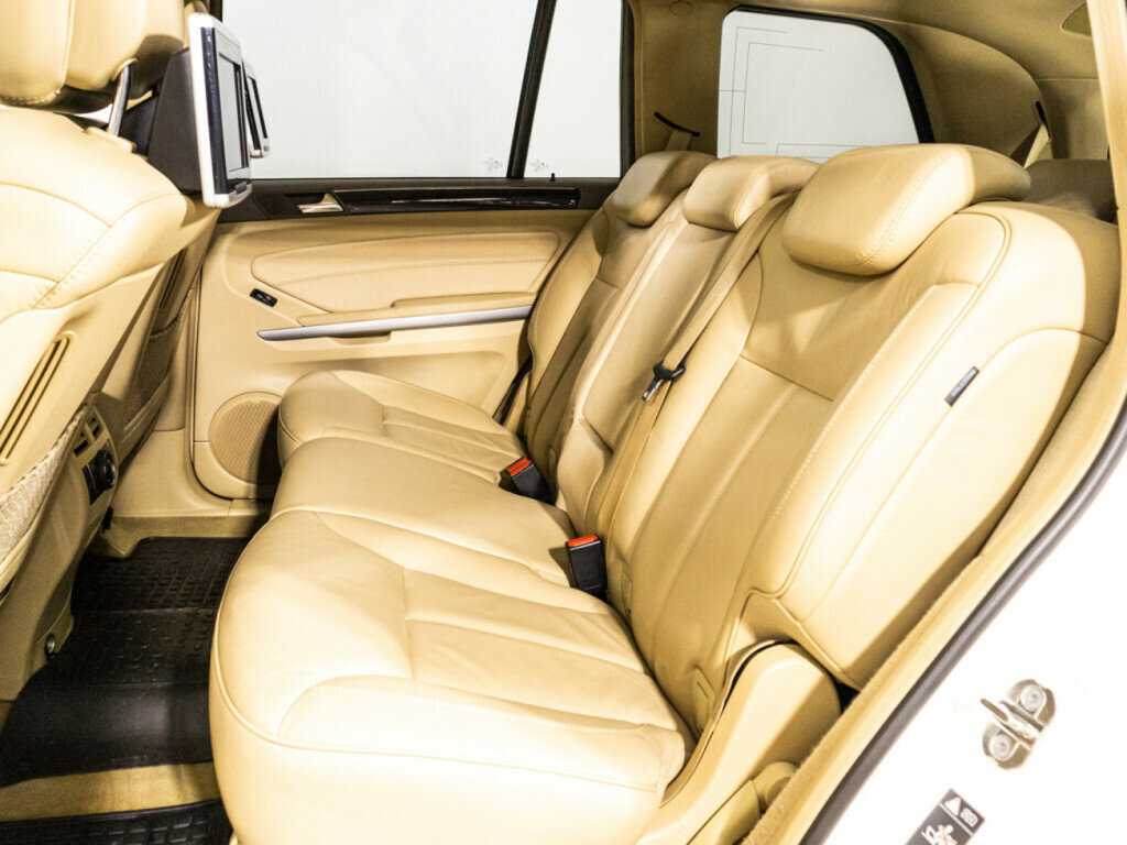 Mercedes-Benz GL-Класс 500, 2010 Фото №11