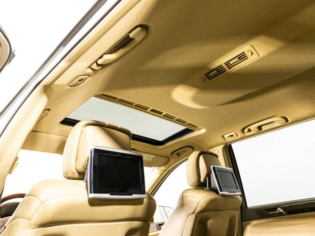 Mercedes-Benz GL-Класс 500, 2010 Фото №18