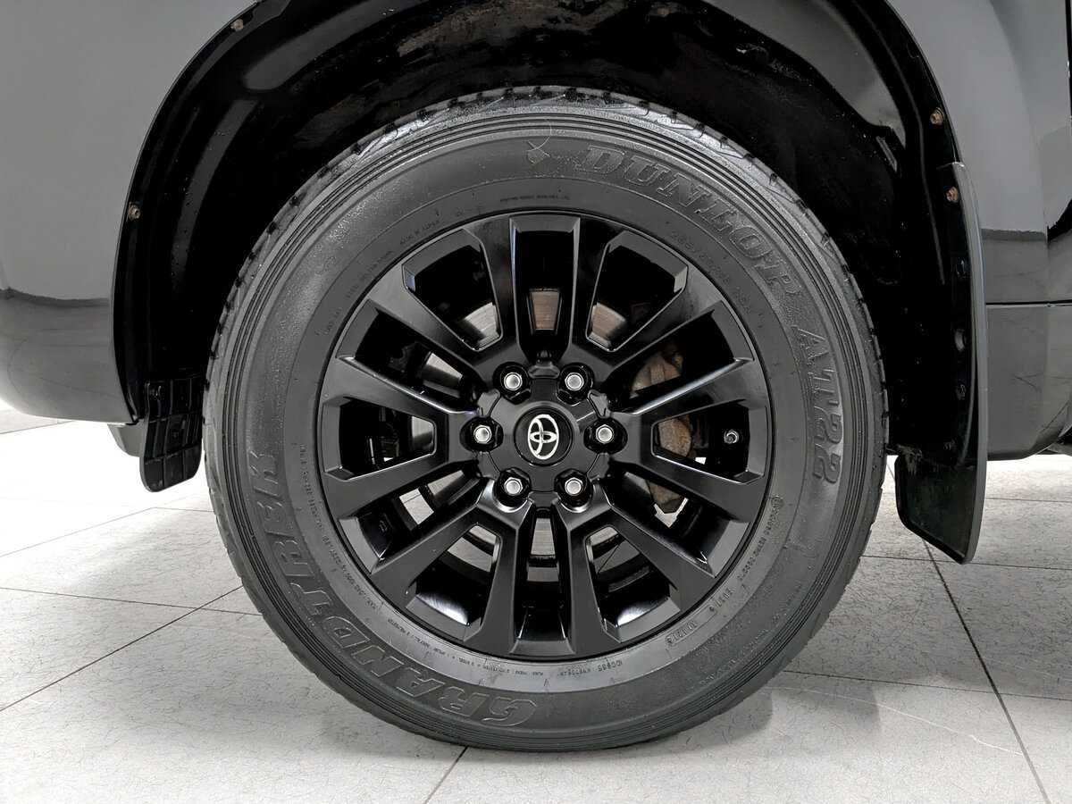Toyota Land Cruiser Prado, 2021 Фото №18