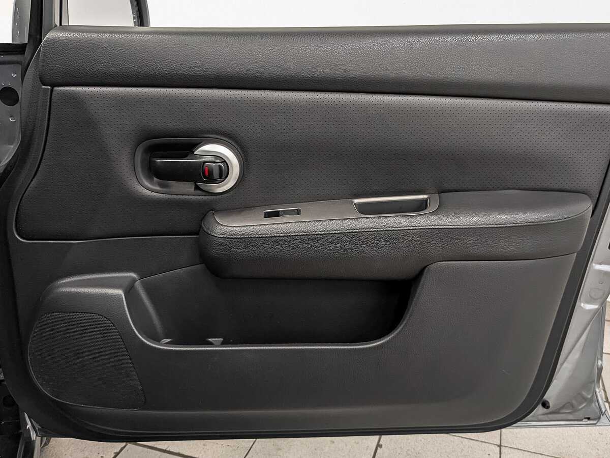 Nissan Tiida, 2008 Фото №24