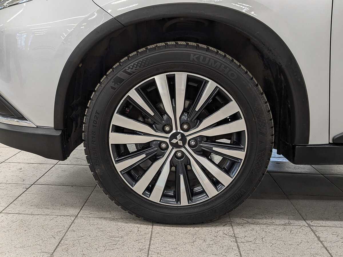 Mitsubishi Outlander, 2020 Фото №12