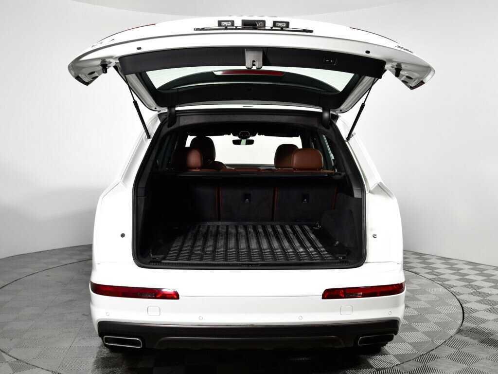 Audi Q7, 2017 Фото №18