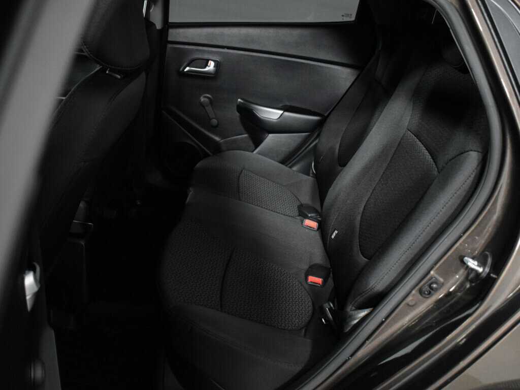 Kia Rio, 2016 Фото №13