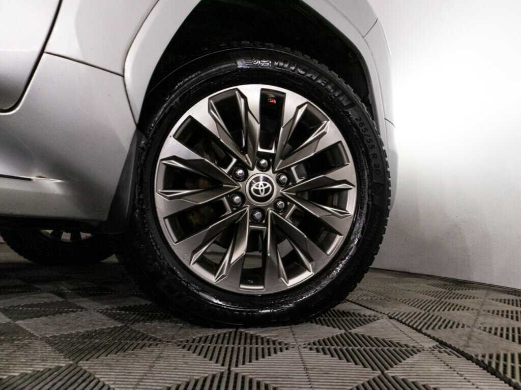 Toyota Land Cruiser, 2021 Фото №28