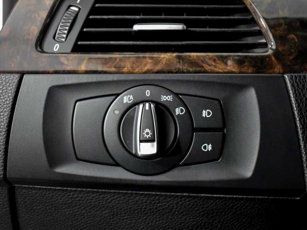 BMW 3 серии 325xi, 2009 Фото №9