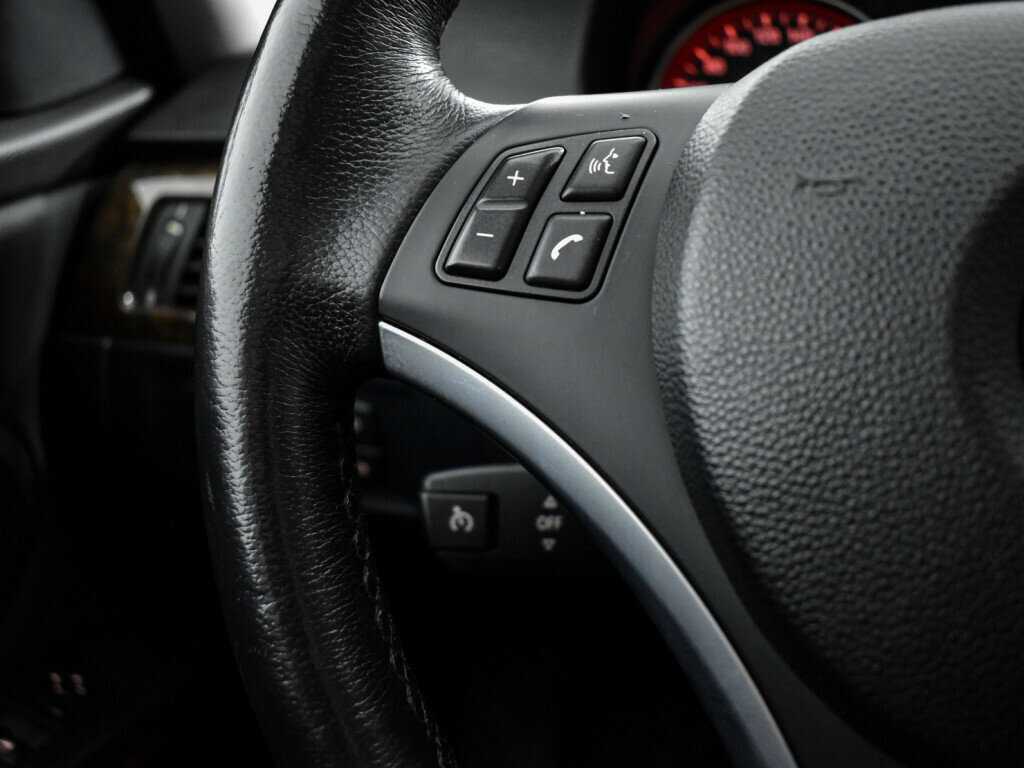 BMW 3 серии 325xi, 2009 Фото №16