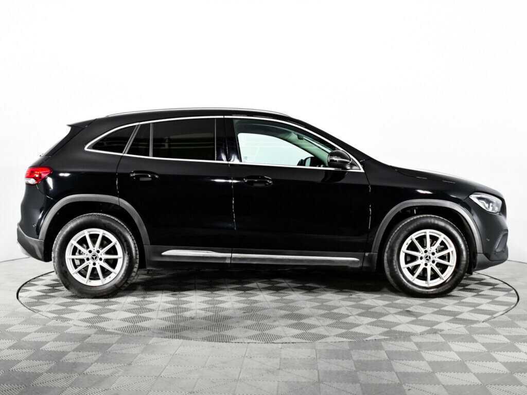 Mercedes-Benz GLA 200, 2020 - 50 210 км. | Фото №4
