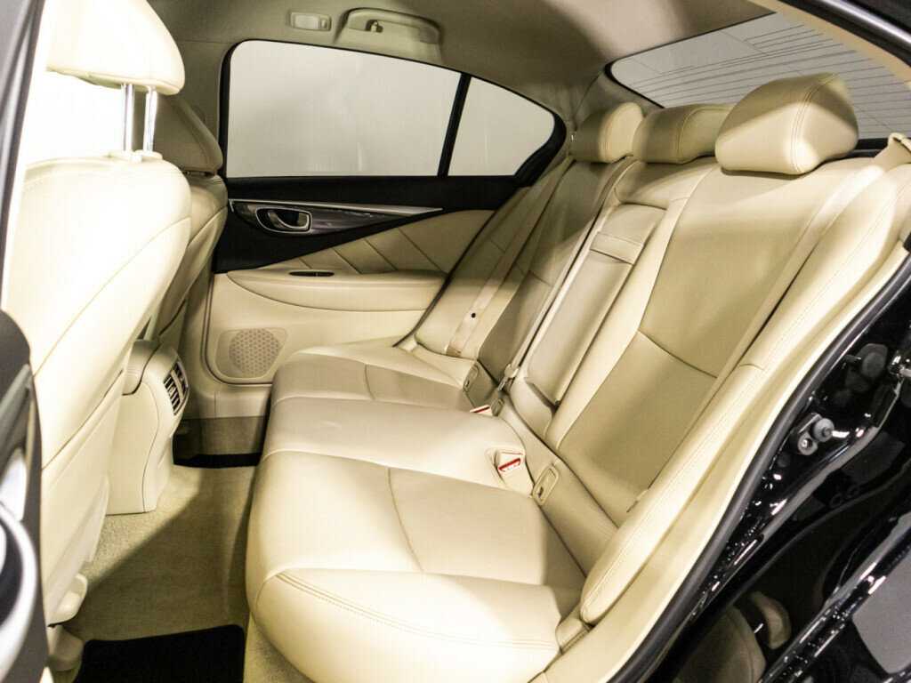 Infiniti Q50, 2015 Фото №10