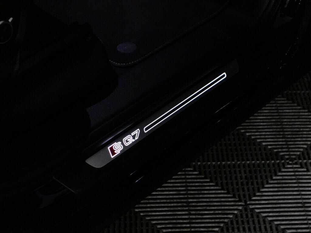 Audi SQ7, 2018 Фото №30