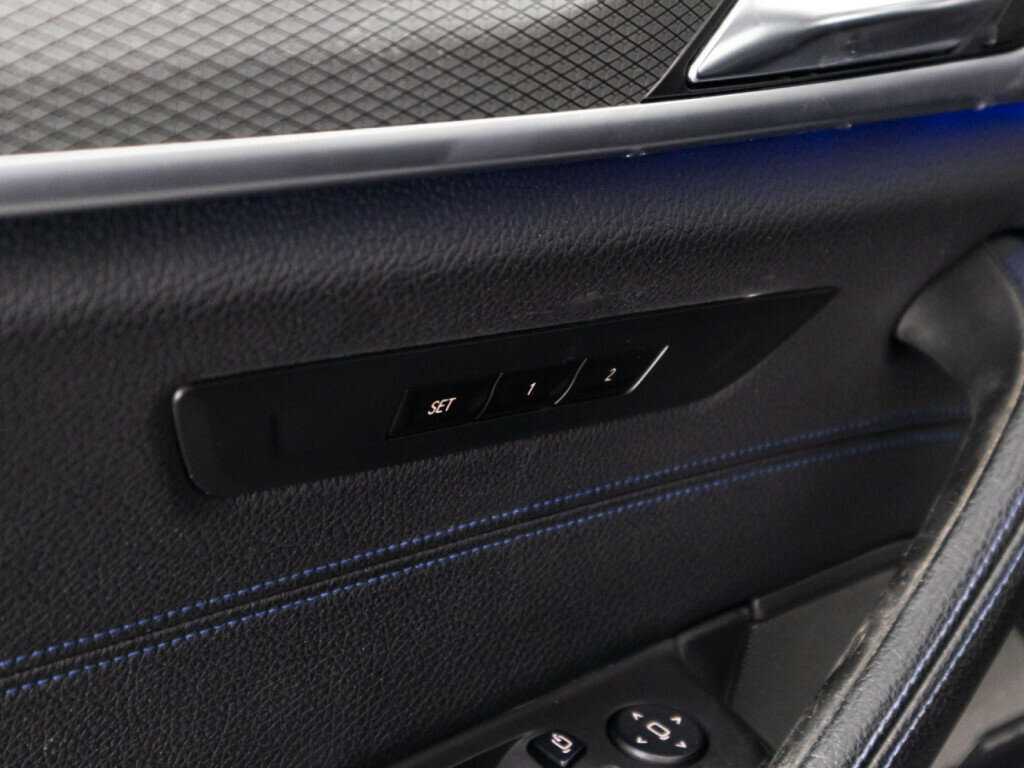 BMW 5 серии 530i xDrive, 2019 Фото №19