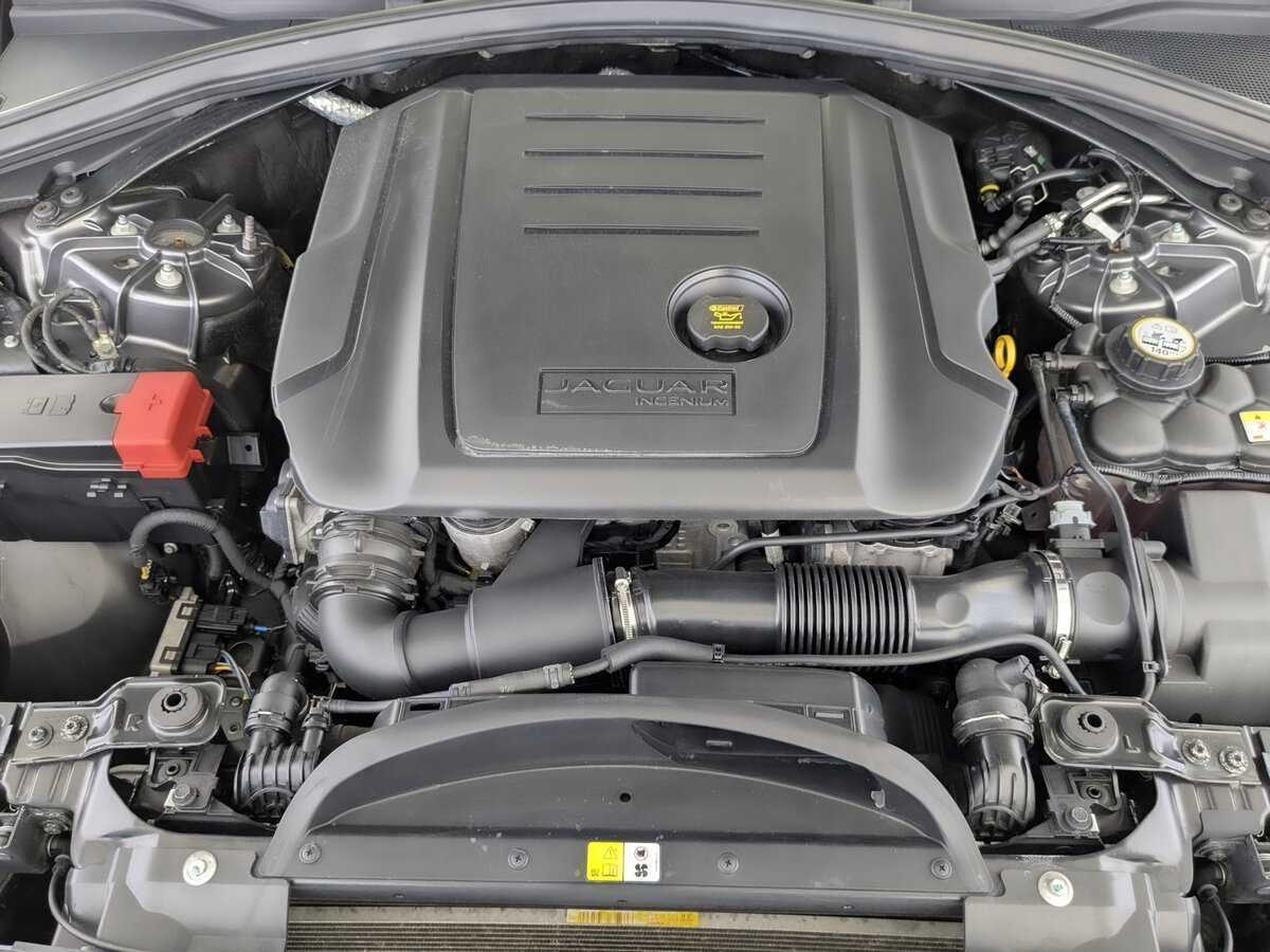 Jaguar F-Pace, 2016 Фото №9