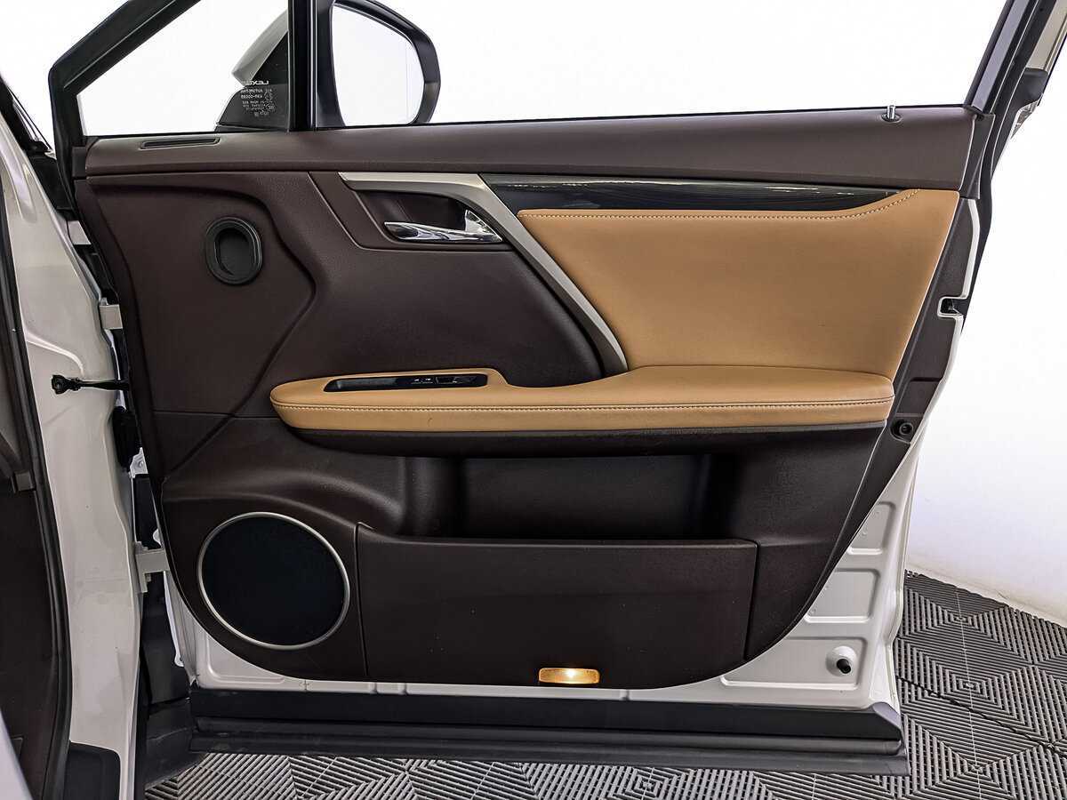 Lexus RX 200t, 2017 Фото №25