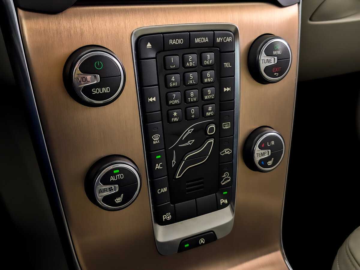 Volvo V40, 2013 Фото №25