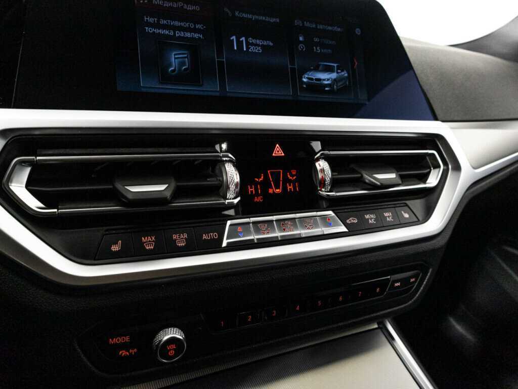 BMW 3 серии 330i, 2019 Фото №18