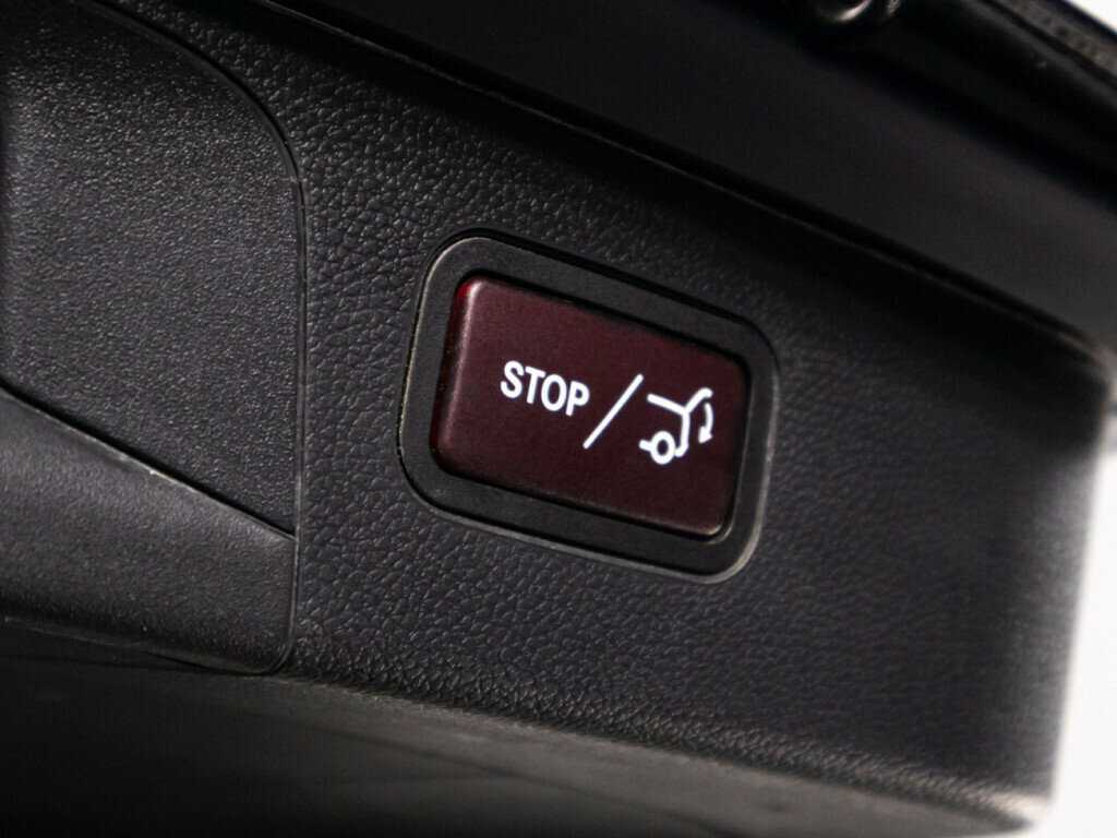 Mercedes-Benz GLC 300, 2017 Фото №16