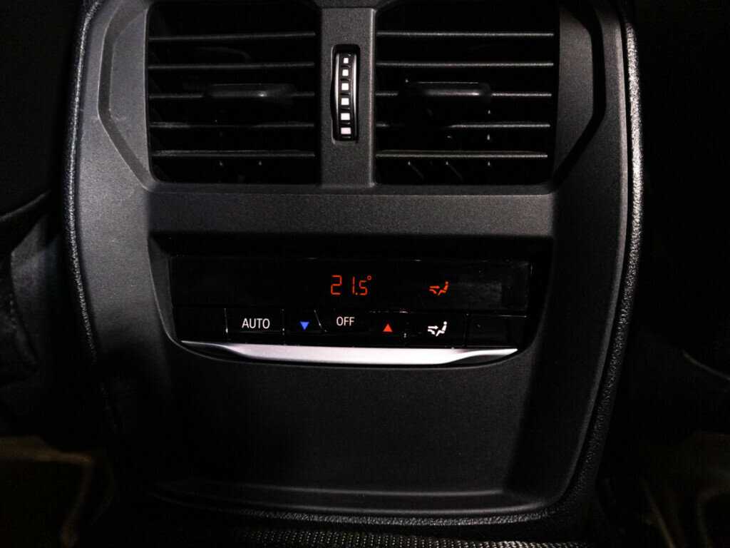 BMW 3 серии 320d, 2019 Фото №22