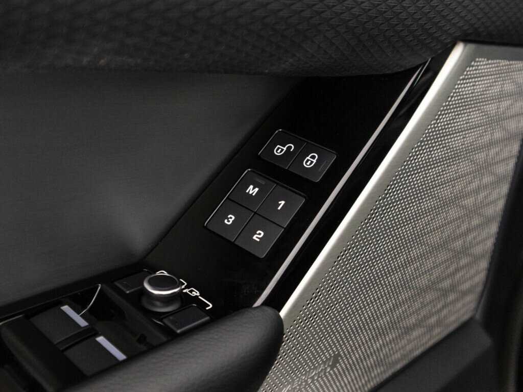 Land Rover Range Rover Velar, 2019 Фото №17