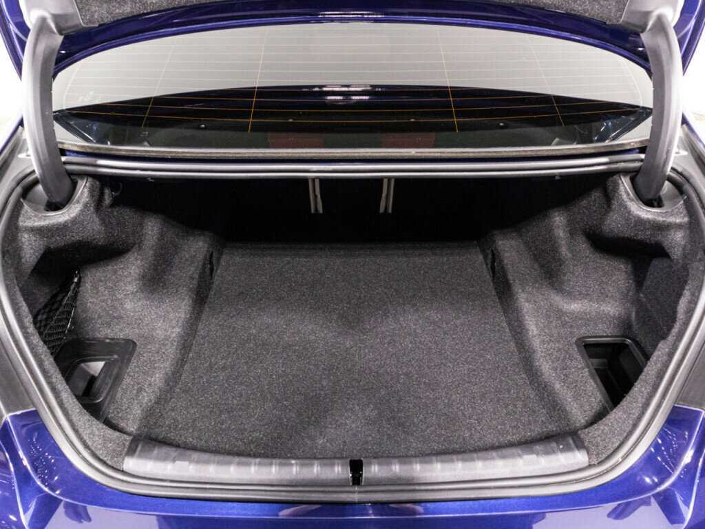 BMW 5 серии 530d xDrive, 2019 Фото №15