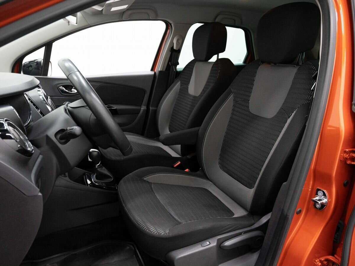 Renault Kaptur, 2017 - 62 145 км. | Фото №8