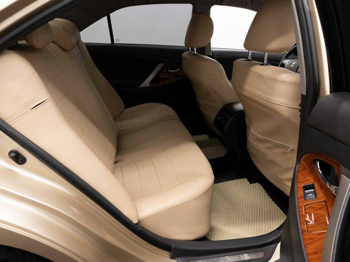 Toyota Camry, 2010 Фото №10