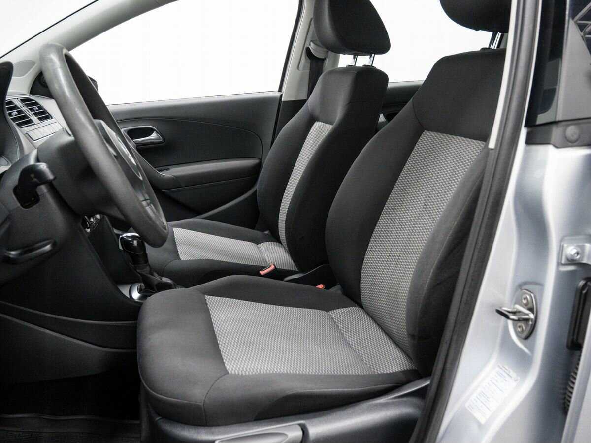 Volkswagen Polo, 2011 Фото №14