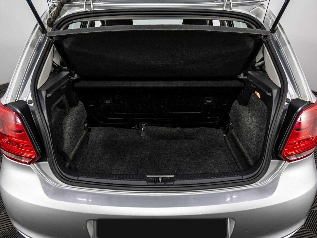 Volkswagen Polo, 2011 Фото №21