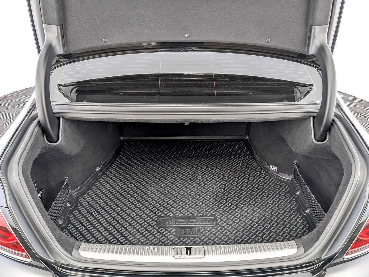 Kia K900, 2019 Фото №10