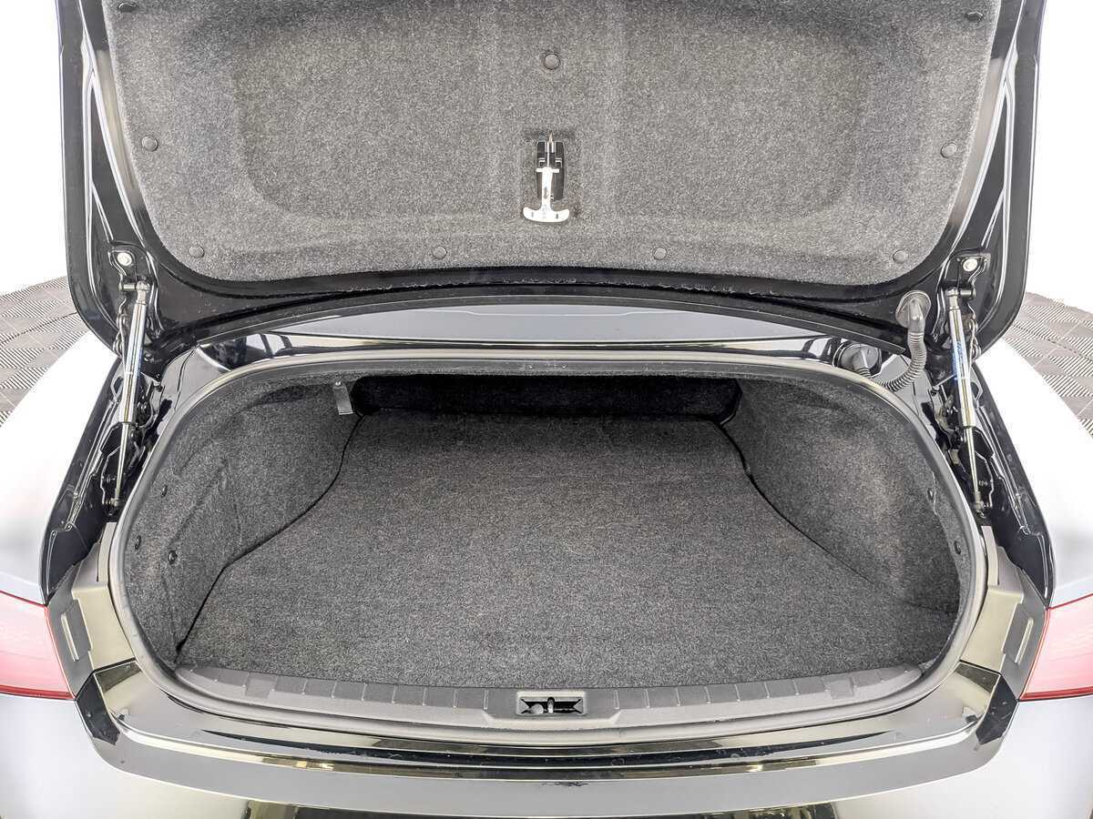 Infiniti Q60, 2020 Фото №10