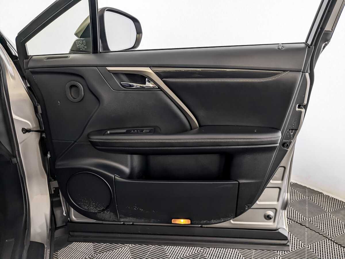 Lexus RX 300, 2019 Фото №24