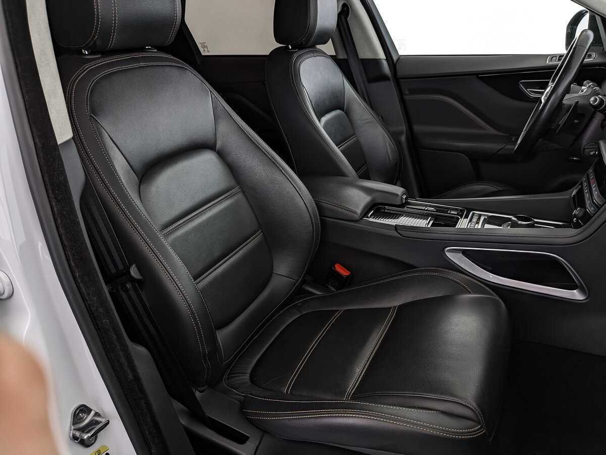 Jaguar F-Pace, 2018 Фото №24