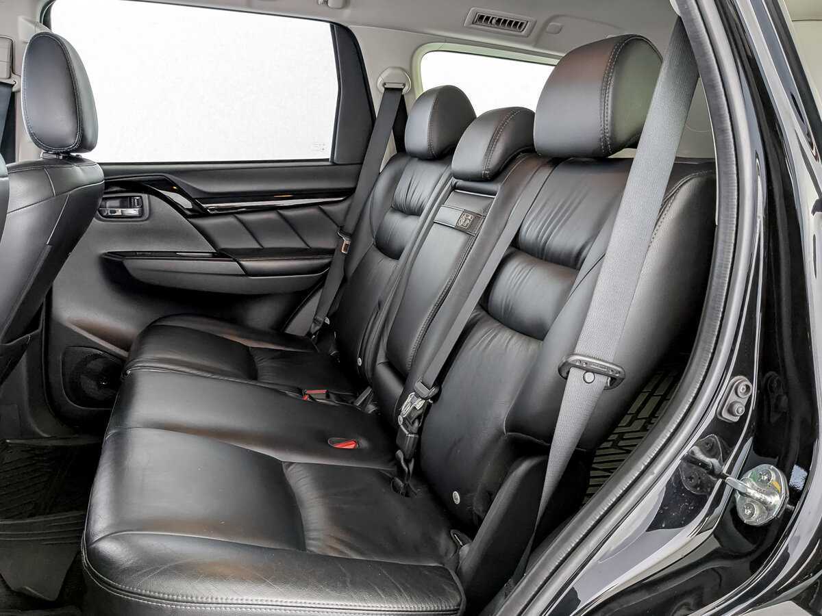 Mitsubishi Pajero Sport, 2020 Фото №12