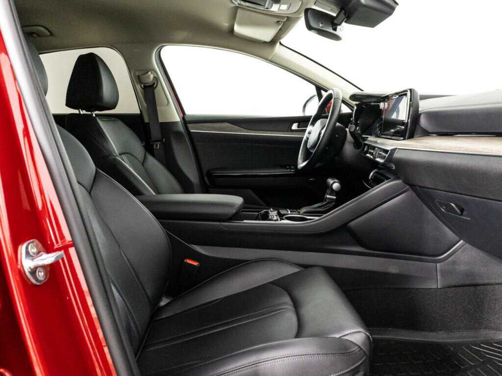 Kia K5, 2022 Фото №31