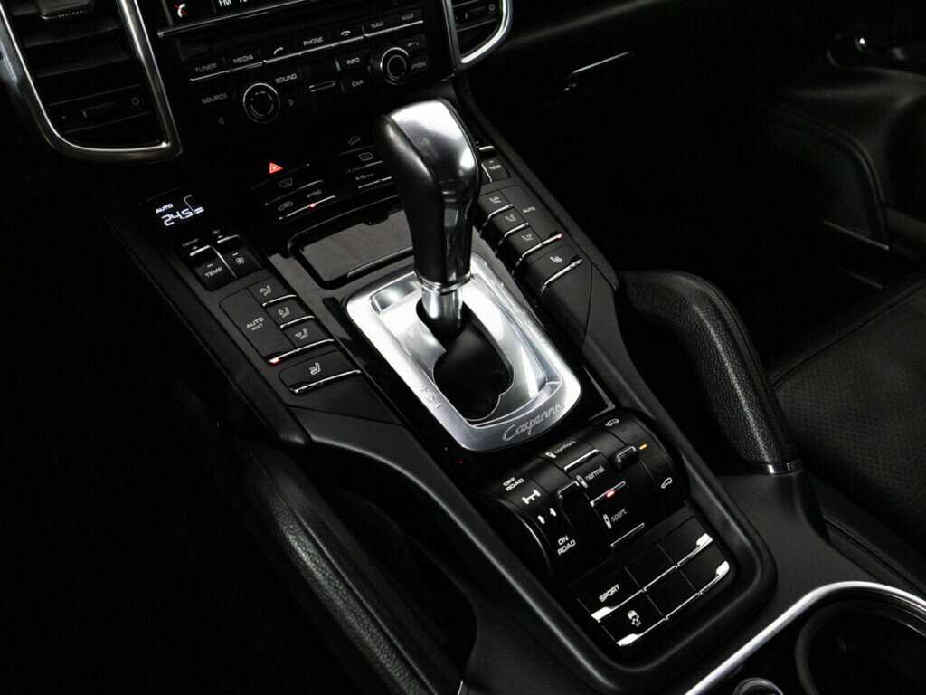 Porsche Cayenne Diesel, 2014 Фото №20