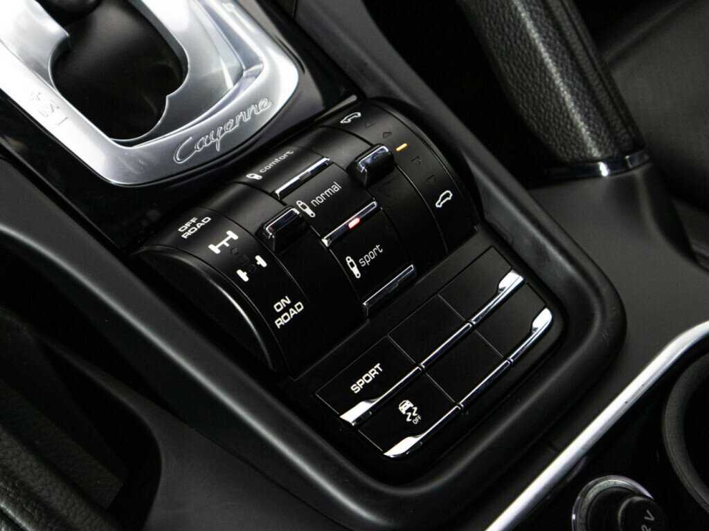 Porsche Cayenne Diesel, 2014 Фото №21