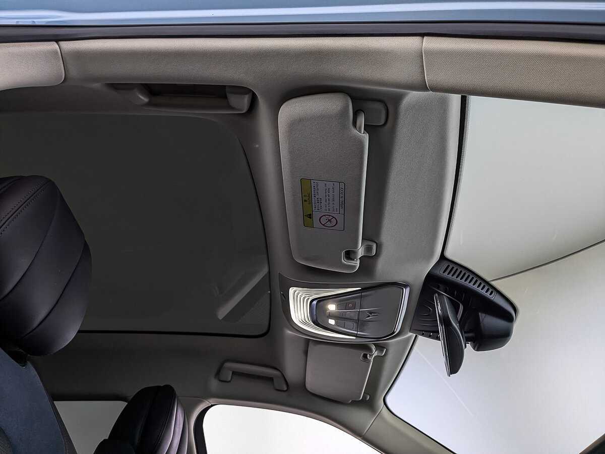 Voyah Free EVR, 2022 Фото №21