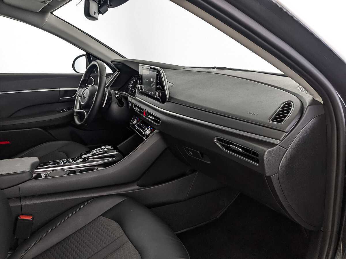 Hyundai Sonata, 2022 Фото №11