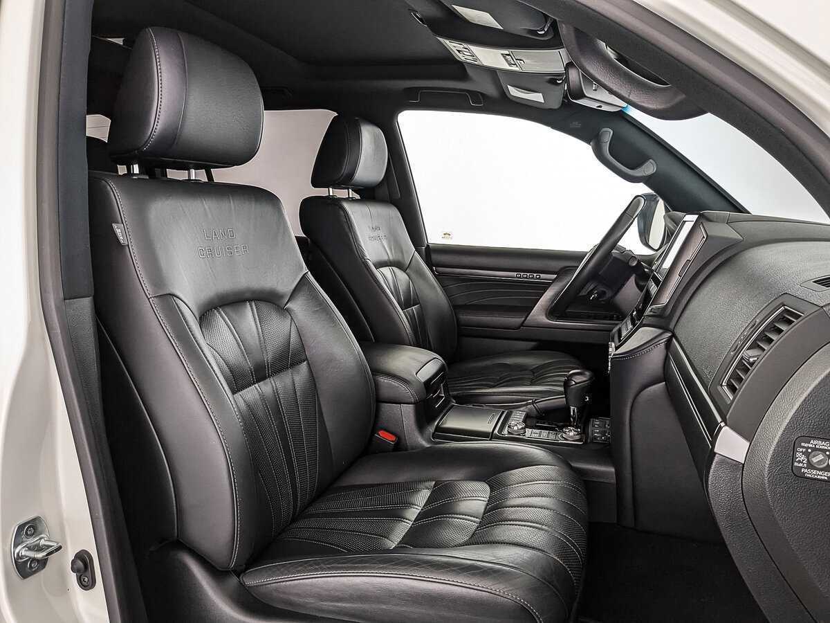 Toyota Land Cruiser, 2019 Фото №21