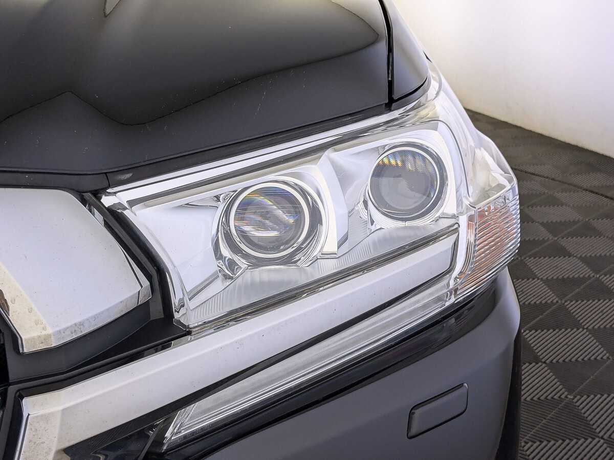 Toyota Land Cruiser, 2019 Фото №11