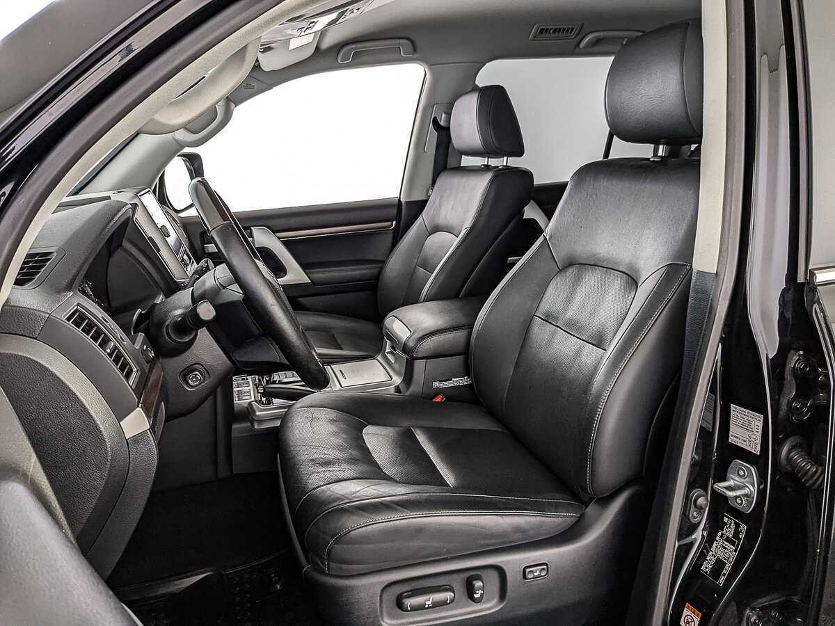 Toyota Land Cruiser, 2019 Фото №20