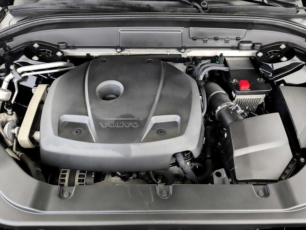 Volvo XC60, 2018 Фото №9