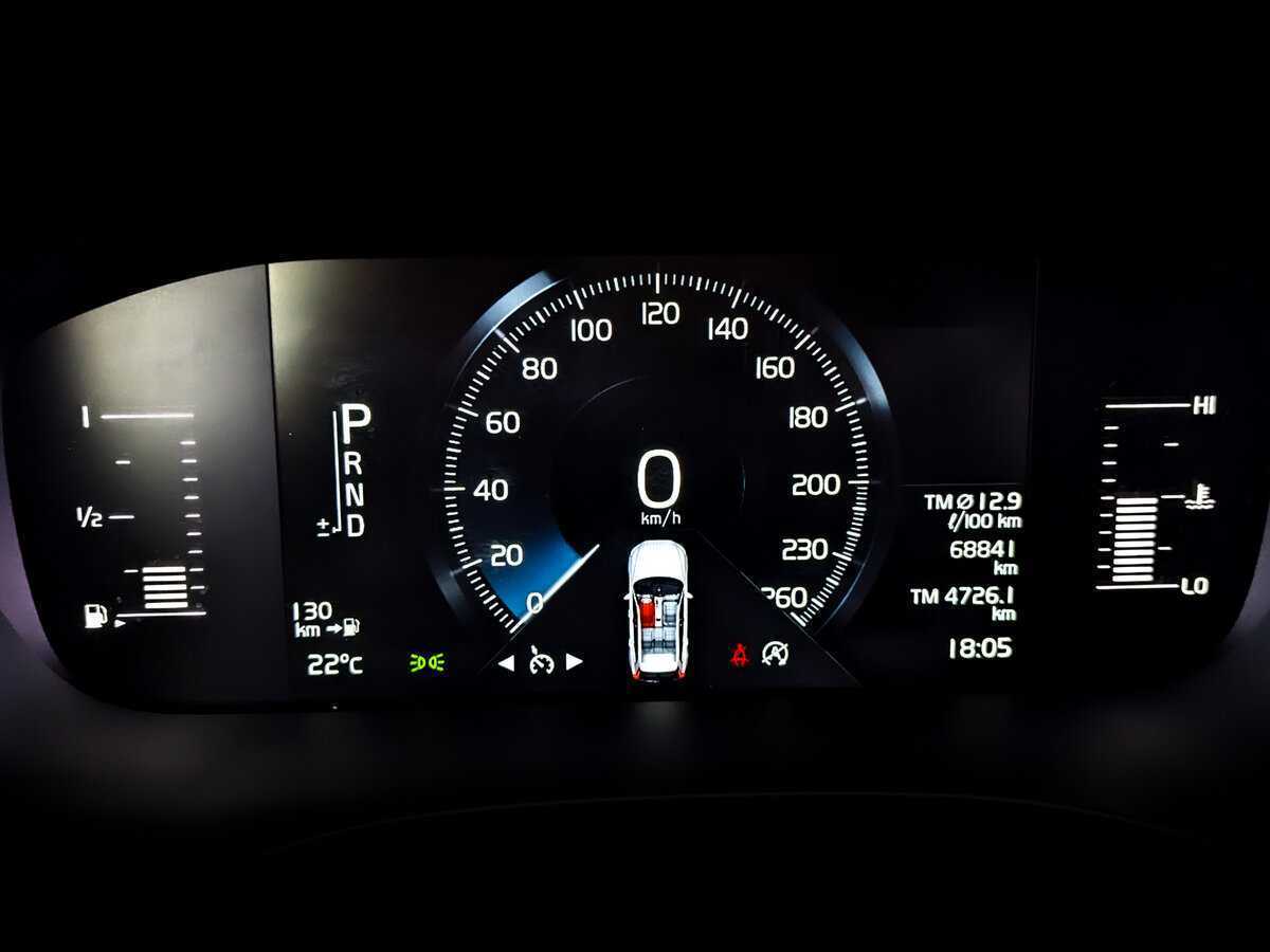 Volvo XC60, 2018 Фото №13