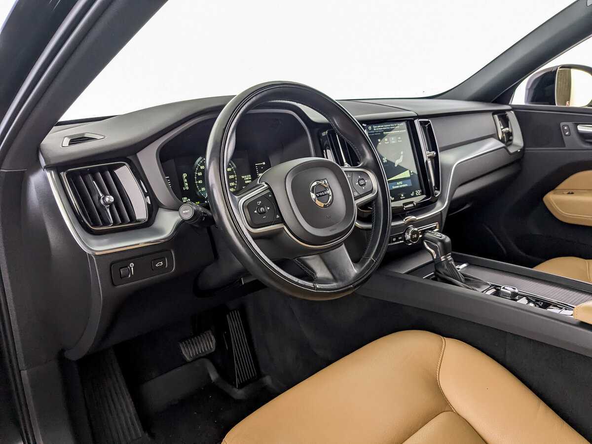 Volvo XC60, 2018 Фото №16