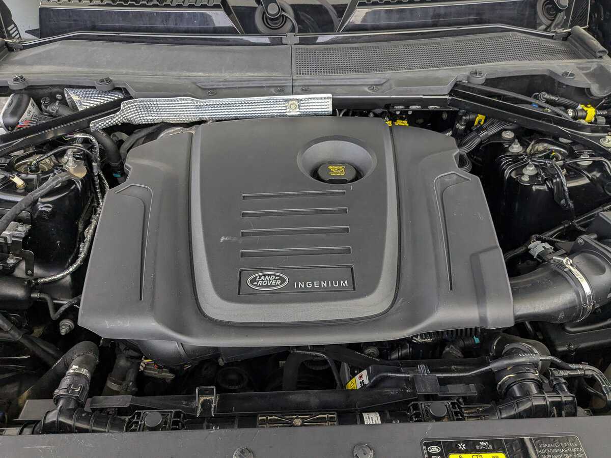 Land Rover Defender 110, 2021 Фото №9