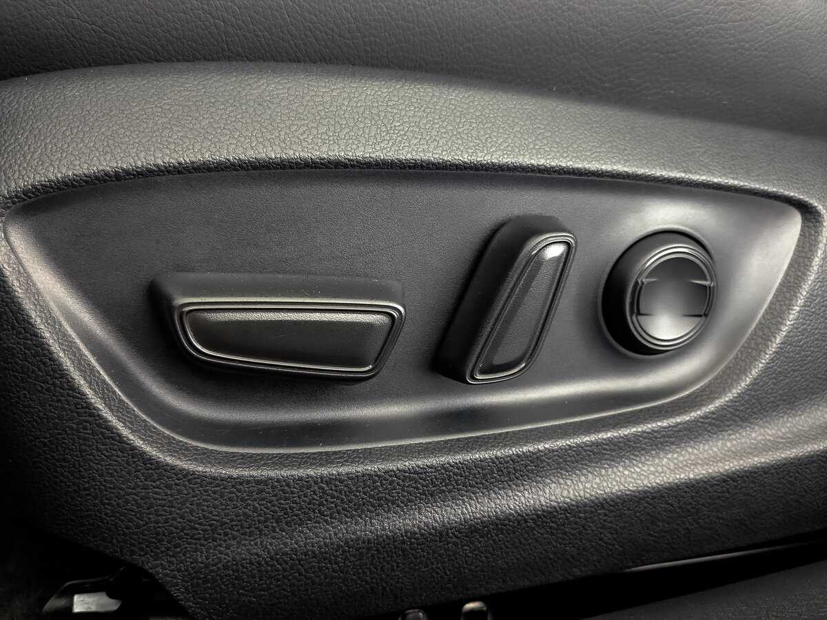 Toyota Camry, 2022 Фото №19