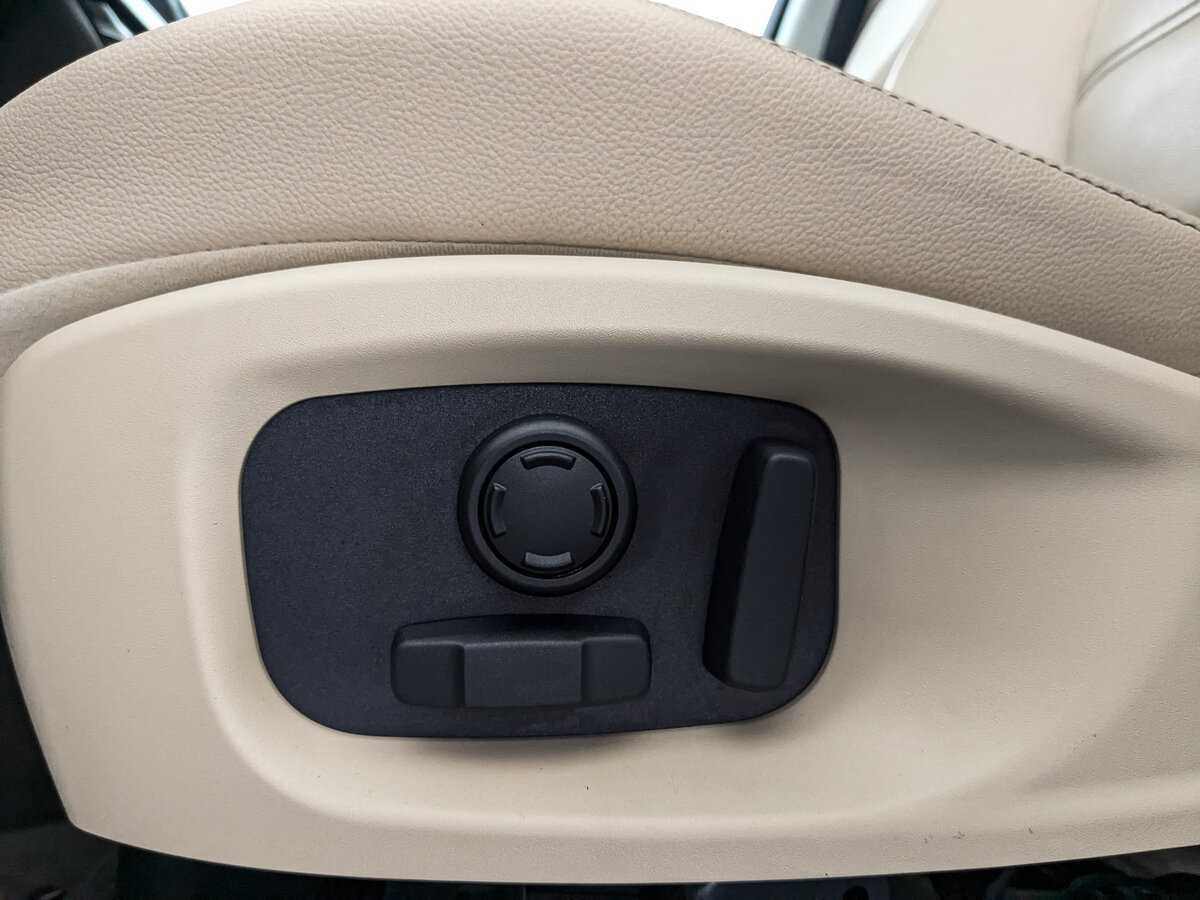 Jaguar F-Pace, 2018 Фото №27