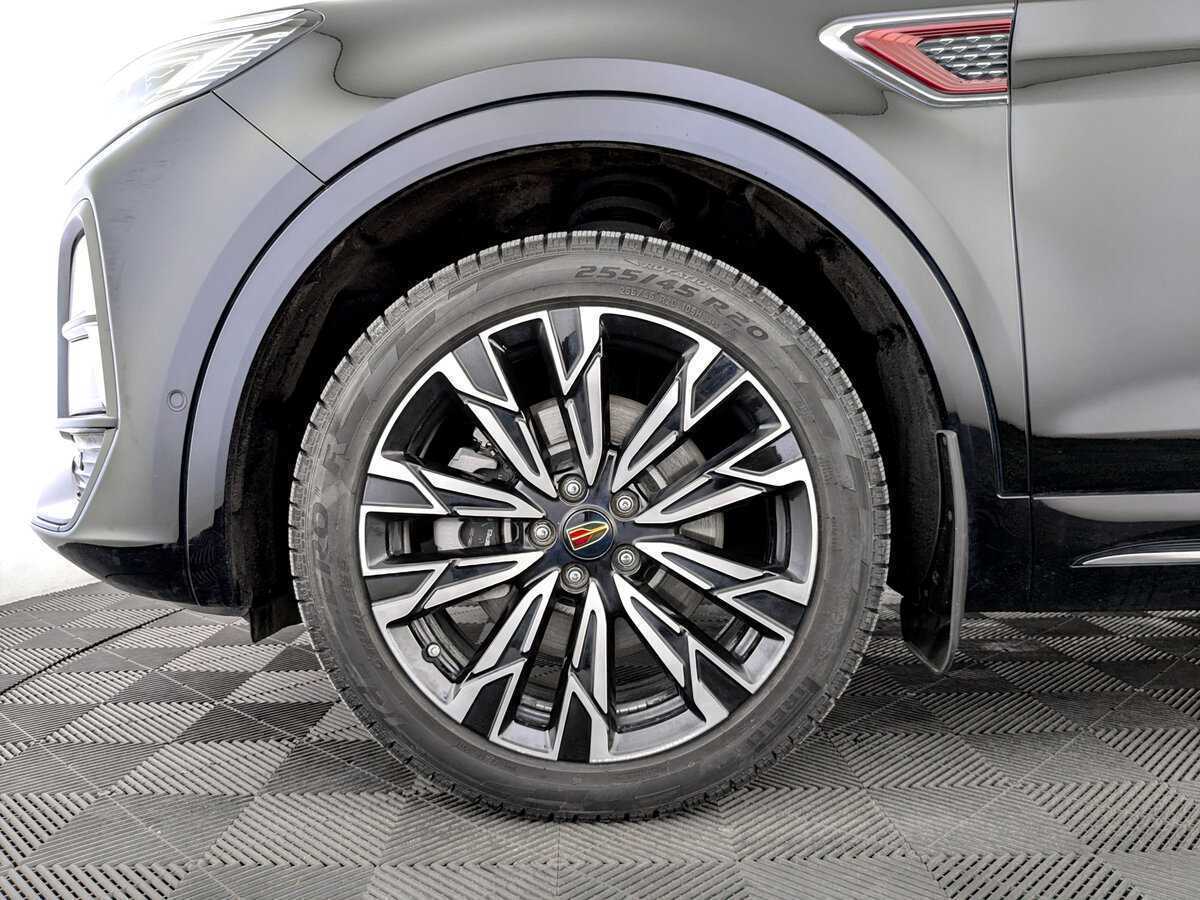 Hongqi HS5, 2023 Фото №17