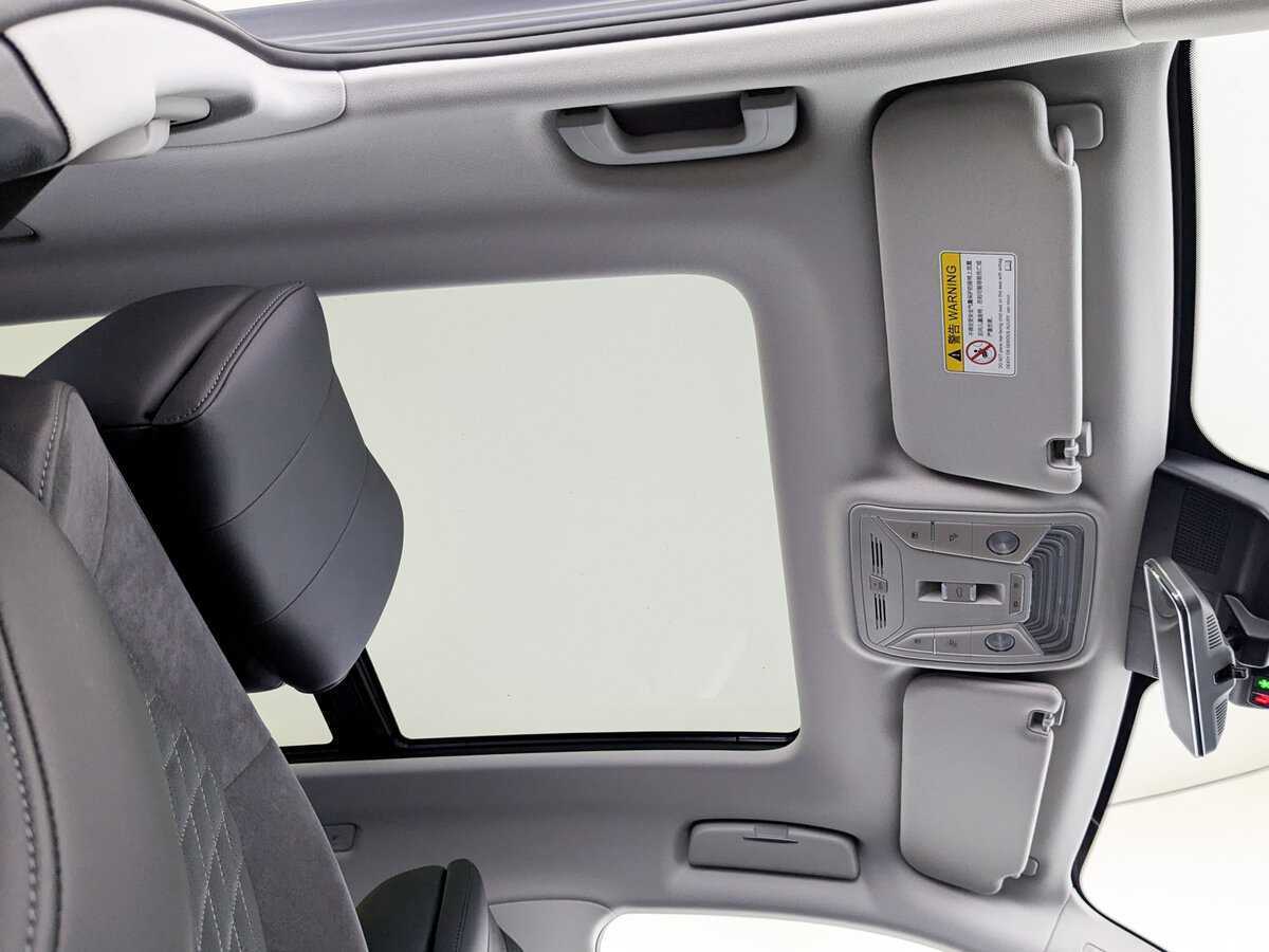 Hongqi HS5, 2023 Фото №21