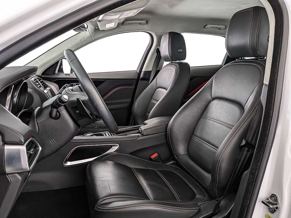 Jaguar F-Pace, 2018 Фото №20